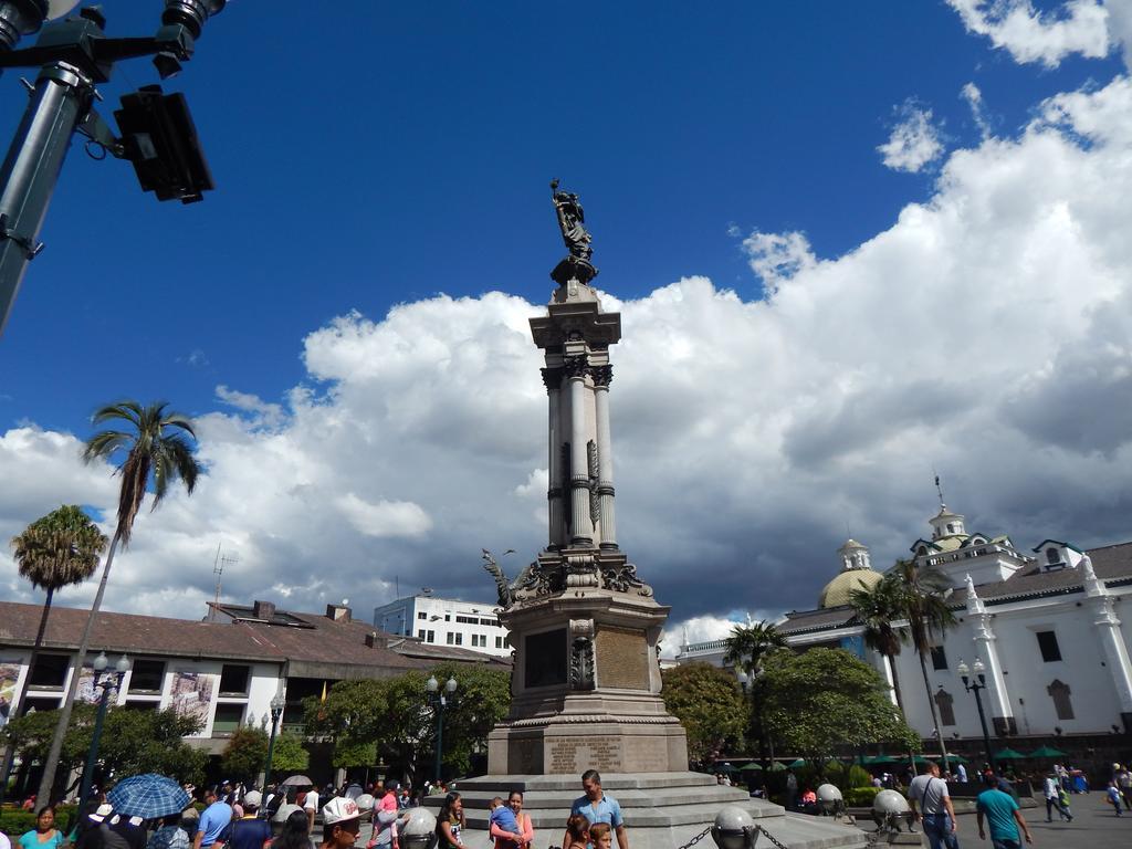דירות Departamento Quito Historico מראה חיצוני תמונה